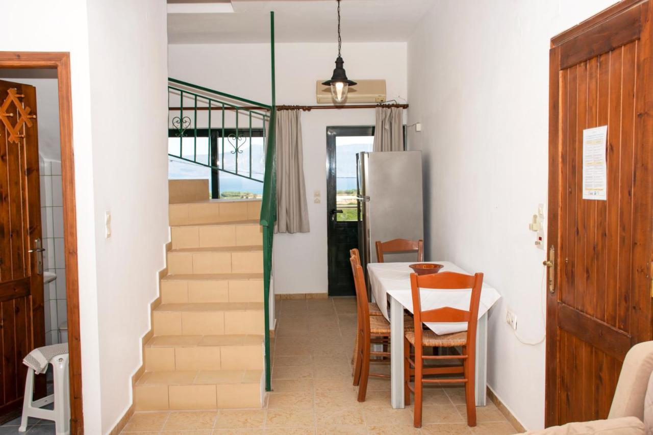 Olive Tree Apartment Kalivianí Екстериор снимка