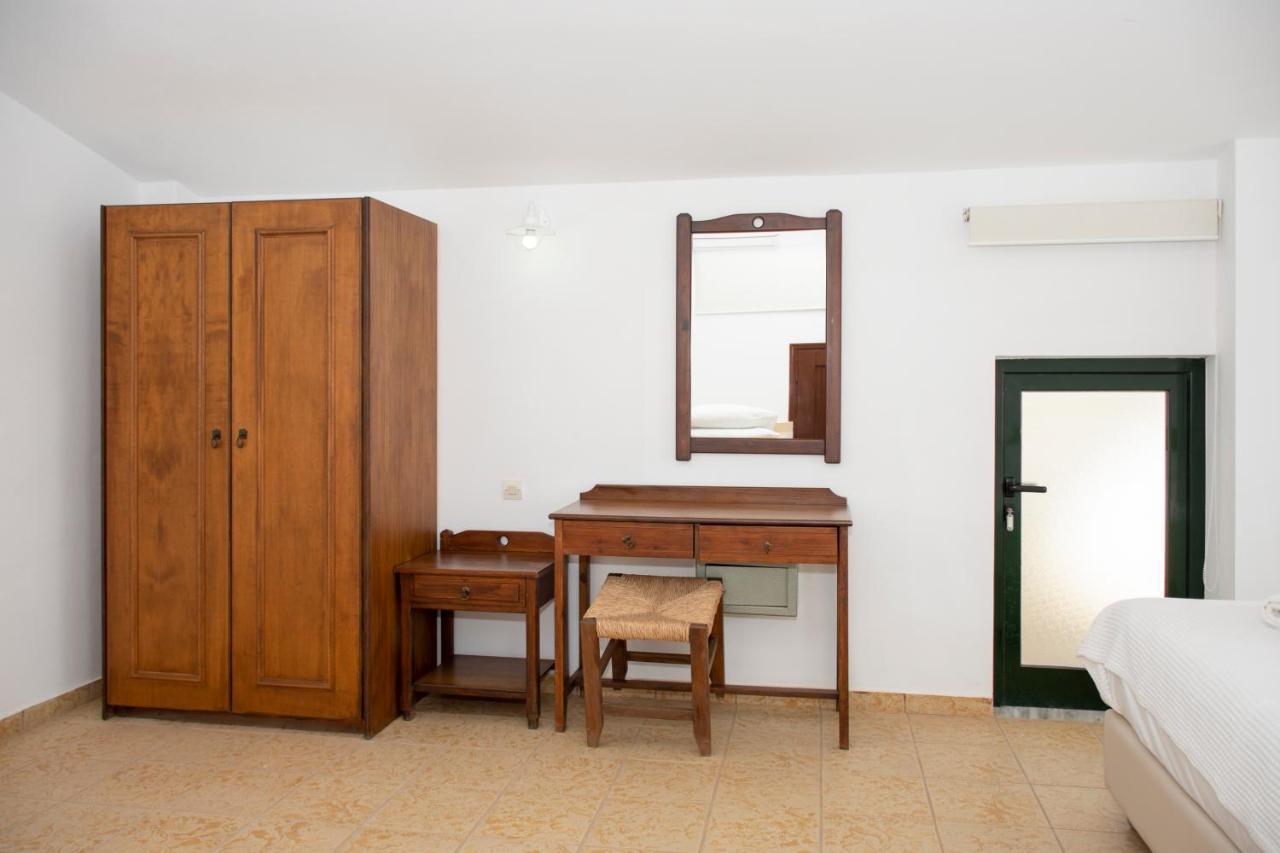 Olive Tree Apartment Kalivianí Екстериор снимка