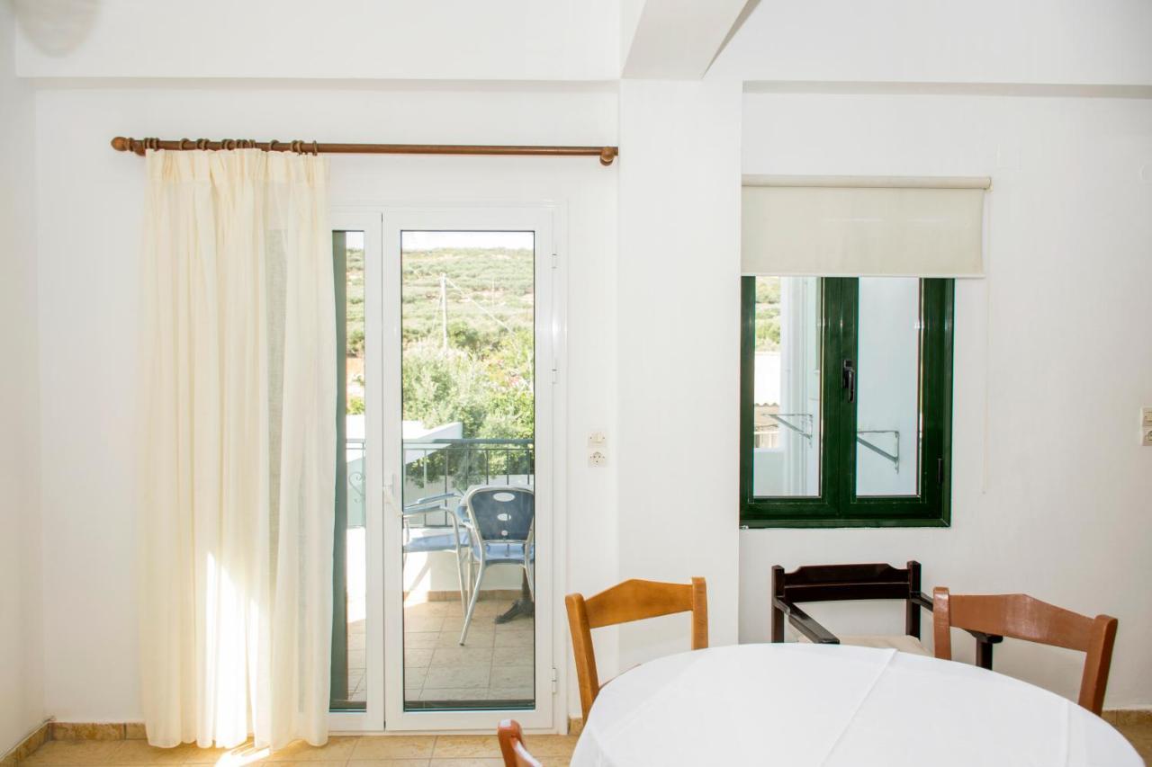 Olive Tree Apartment Kalivianí Екстериор снимка