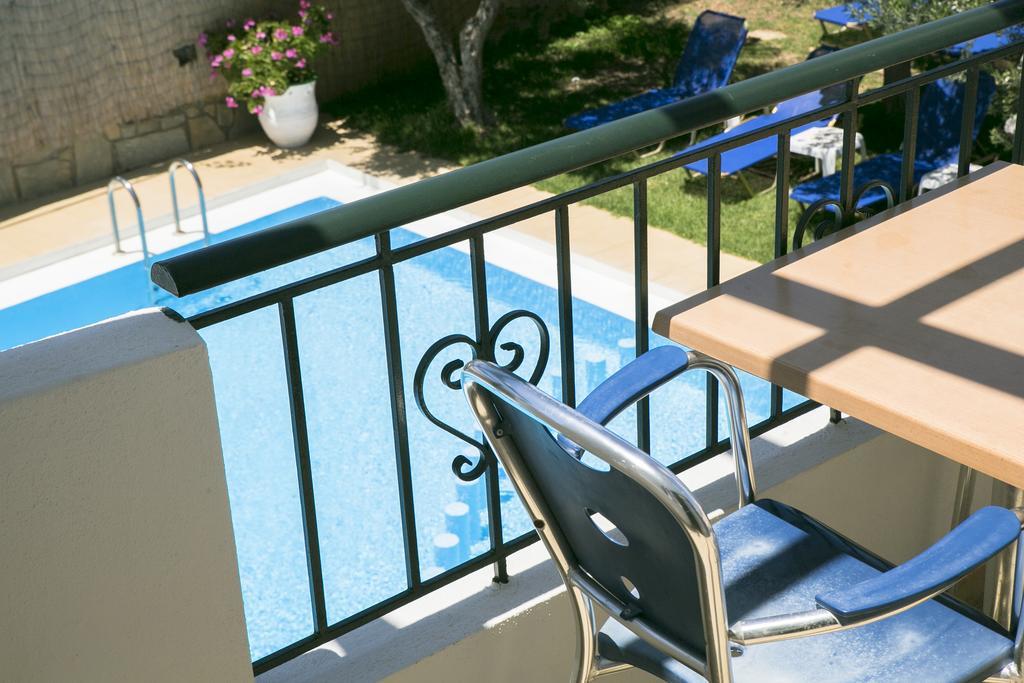 Olive Tree Apartment Kalivianí Екстериор снимка
