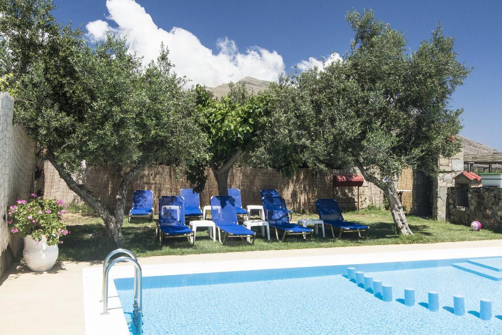 Olive Tree Apartment Kalivianí Екстериор снимка
