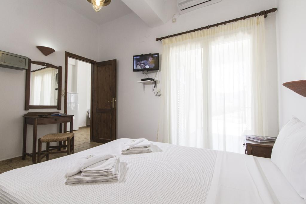 Olive Tree Apartment Kalivianí Екстериор снимка